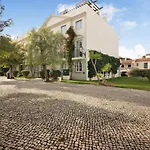 Old Village T2 Duplex شقة *