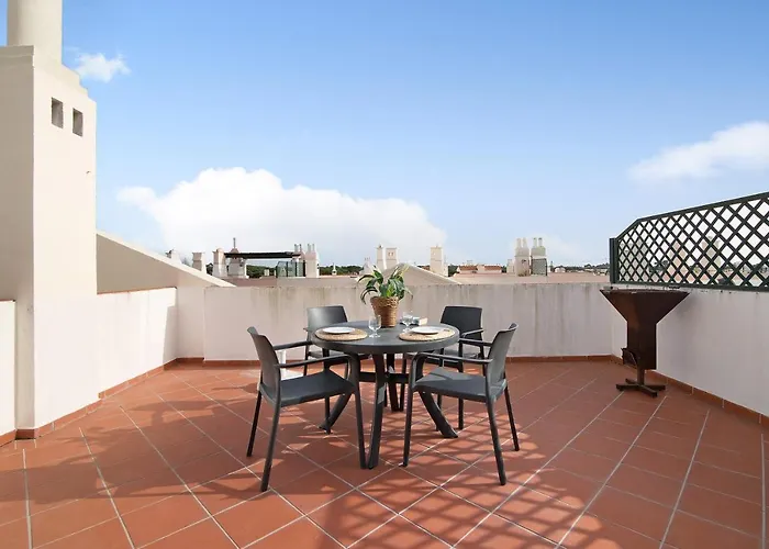 Old Village T2 Duplex * Quarteira